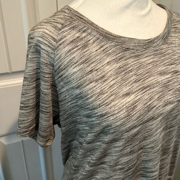 Coco + Carmen XXL Faux Wrap Heathered Gray Ruched Dress - Picture 4 of 11